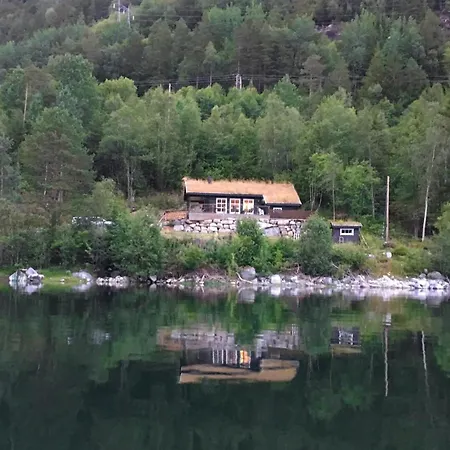 Oszałamiający Dom W Todalen